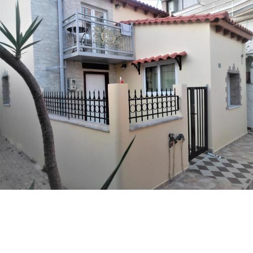 Matzi House