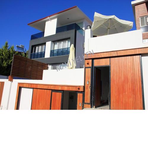 Mavikent'te deniz ve orman manzaralı havuzlu villa 121-2