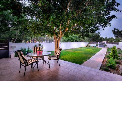 Mayla house