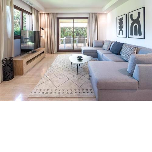MDB27- Pleasant 1 bed flat close to Puerto Banus
