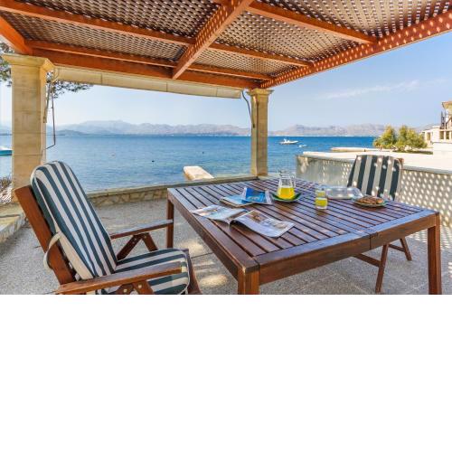 Me Chabot - Traditional House with Sea View