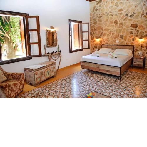 Meandros Suite in Old Town