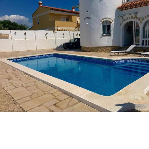 MEDDAYS VILLA NOAH