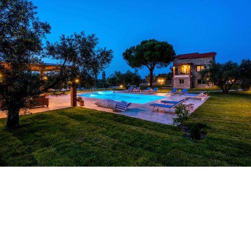 Mediterraneo Luxury Suites Halkidiki