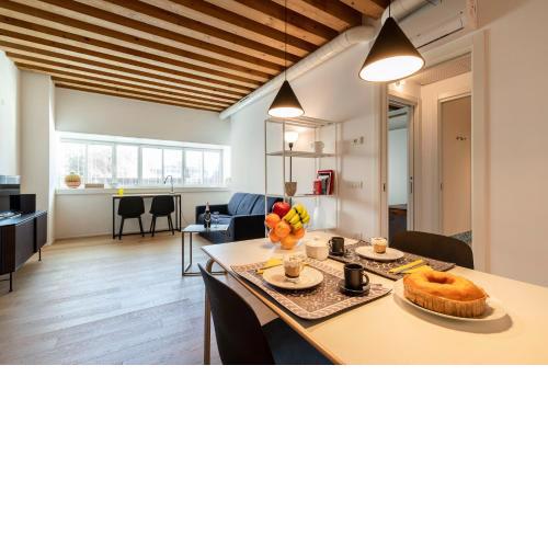Mel House