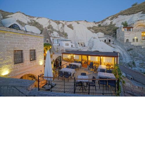 Melek Cave Hotel
