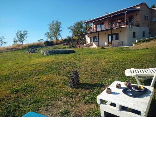 MELENIOS HOUSES