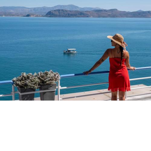 Meli Apartments & Villas