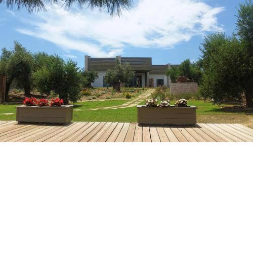 Meli Seaside Villas