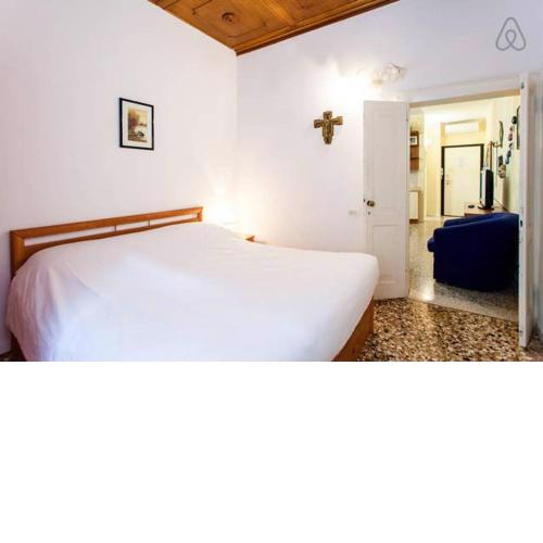 Melusina Apartments Rialto