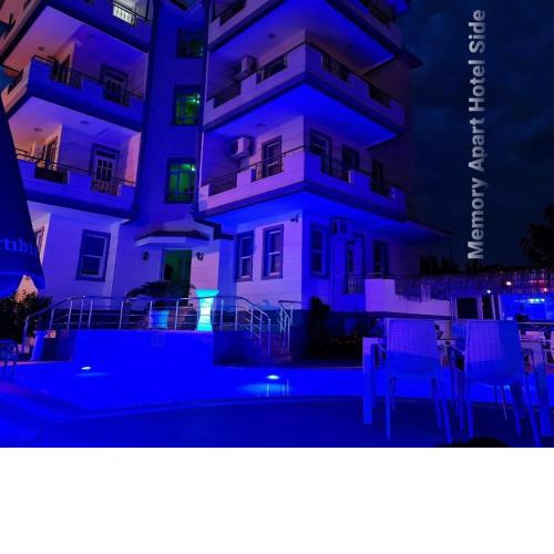 Memory Apart Hotel Side