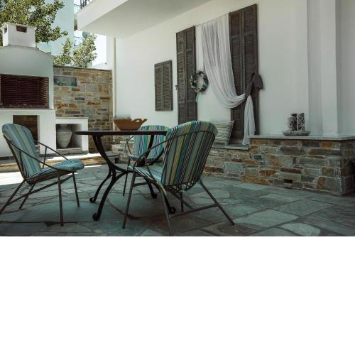 Menexe Apartments-Korali