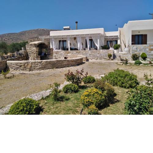 Mentas Country Villa