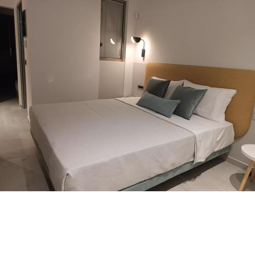MERA APARTMENTS