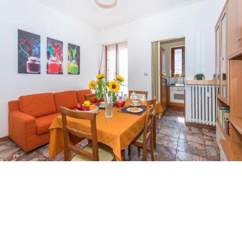 MERCADANTE FAMILY APARTMENT