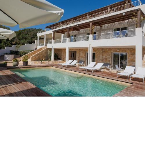 Mercury Beach Hotel