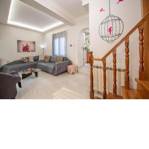 Metropolis apartment