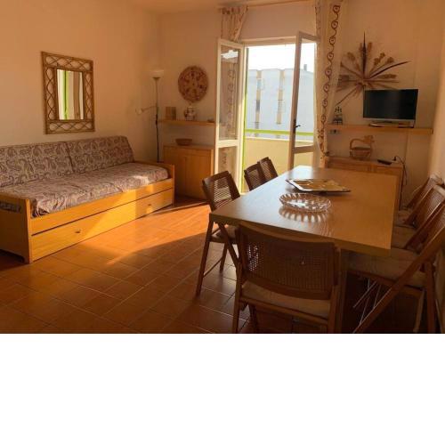 MEZENZIO'S APARTMENT 2