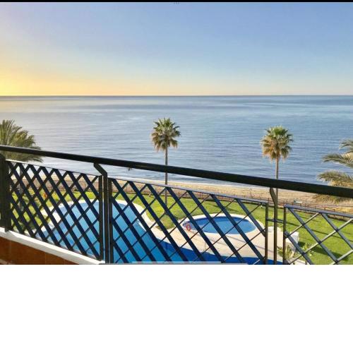 MI CAPRICHO 12 BEACHFRONT APARTMENT - Costa del Sol