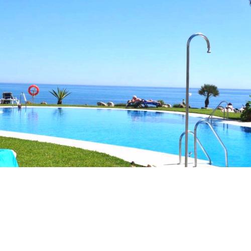 Mi Capricho 9F Beachfront Complex - Apartment Beachside - Costa del Sol