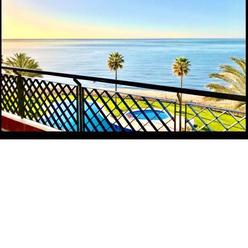 MI CAPRICHO B12 - Beachfront Apartment- Costa del Sol