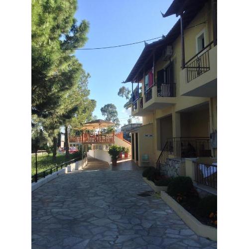 Michalis Place Apartments