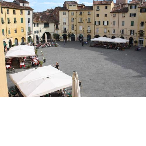Micheli Suite Anfiteatro Square