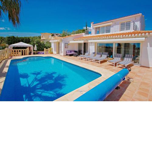 Michelle - sea view villa with private pool in Benissa