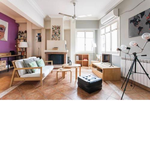 Mid century 3 bdr city centre townhouse