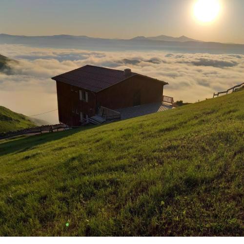 MiGRORAŞ OTEL&RESTAURANT-KARESTER YAYLASI