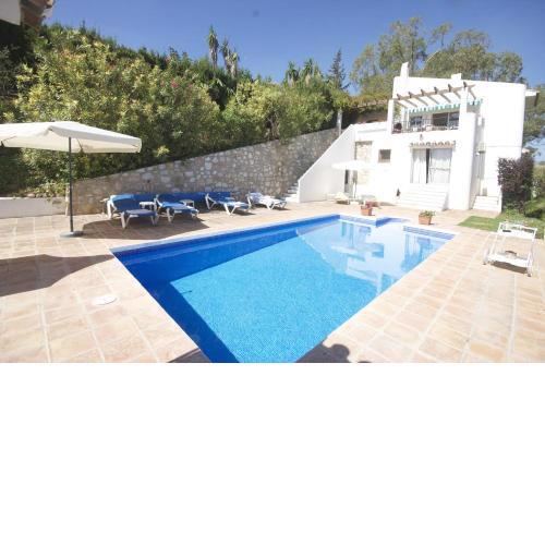 Miia Panda - Rustic Villa