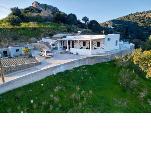 Mike's Guesthouse