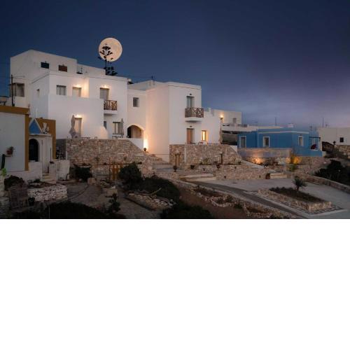 MIKRES CYCLADES DONOUSSA