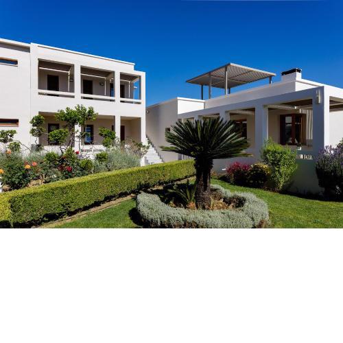Mikro Livadi Special Lodges - Has an Eco Salt water pool