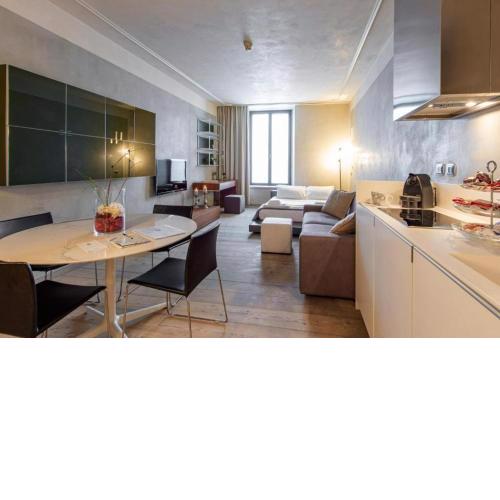 Milan Royal Suites - Centro Duomo