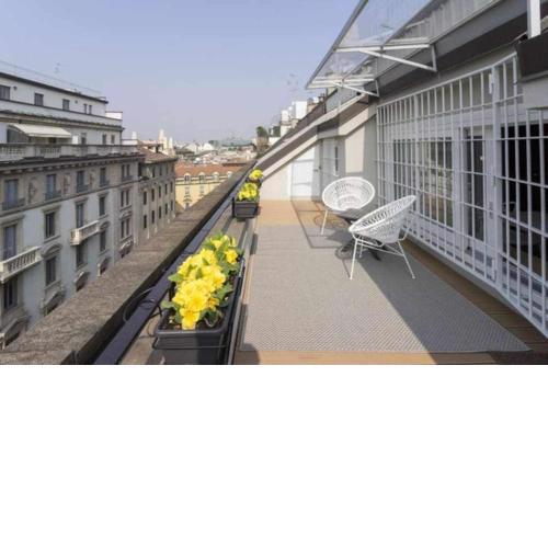 Milano Duomo Suite with lovely terrace