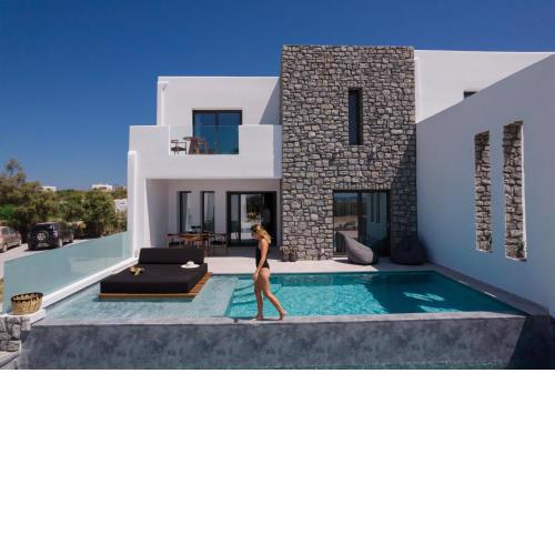 Milestones Naxos