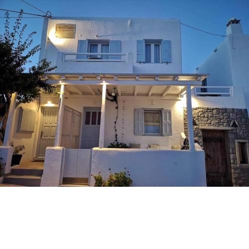 Mina Studios