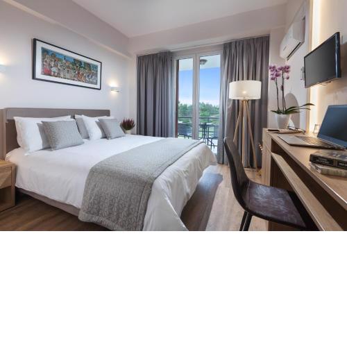 Minavra Hotel