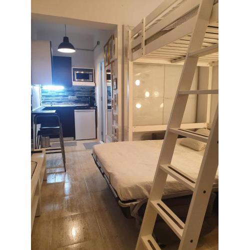 Mini house LOFT 25m2 in Barcelona