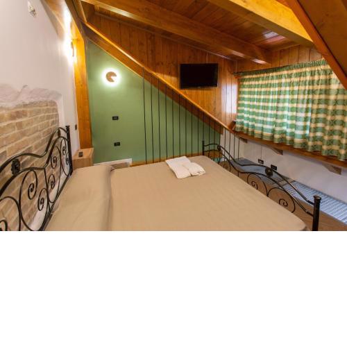 MINI HOUSE