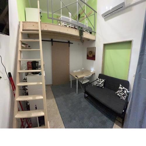 Mini loft 12