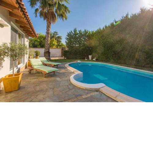 Mini Paradise Salamina - Private Pool Retreat