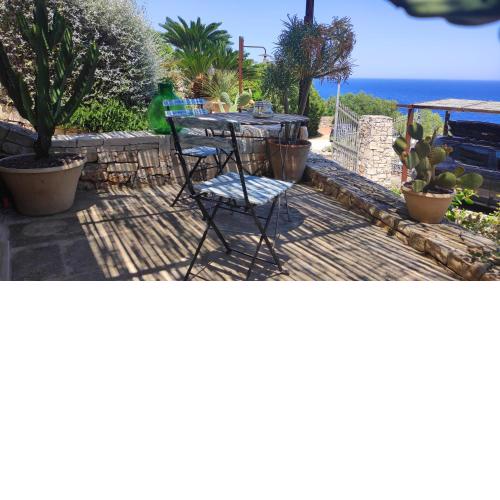 Mini Suite (without kitchen) - Casa Vacanze De Vita - Amazing view on the coast