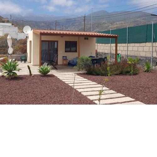 Minicasa 1 en Arico viejo con fibra optica