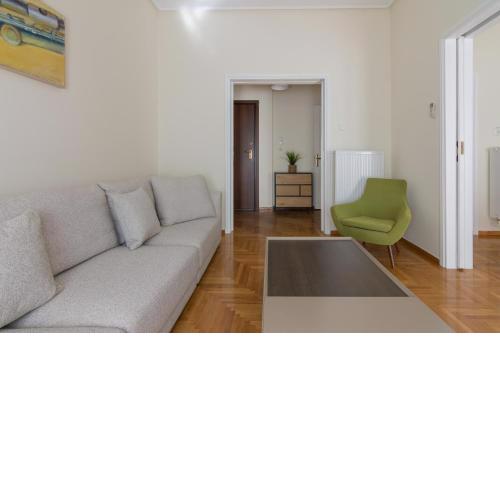 Minimal 2 bedroom apt near the Athens Concert Hall