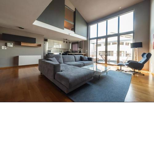 Minimal Brand New Loft next to Subway
