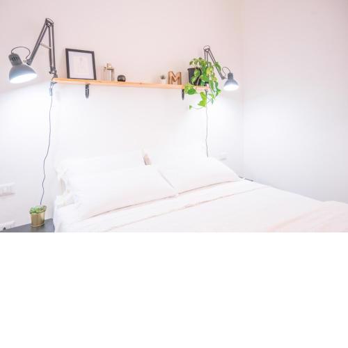 Minimalist Chic a Villanova 3Bdr - 2Bth - WiFi