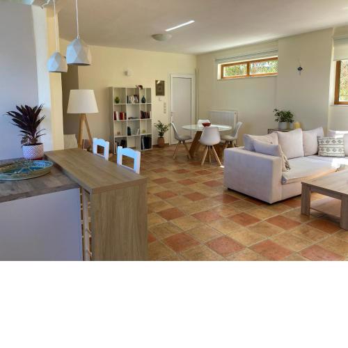 Minoa apartment in the heart of a Cretan village