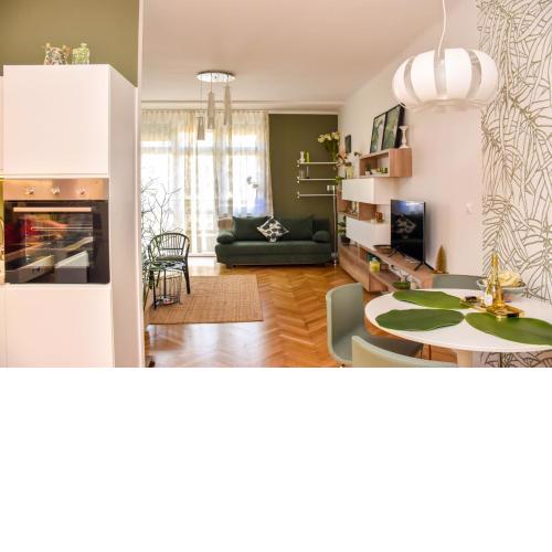 Mint Pearl Apartment